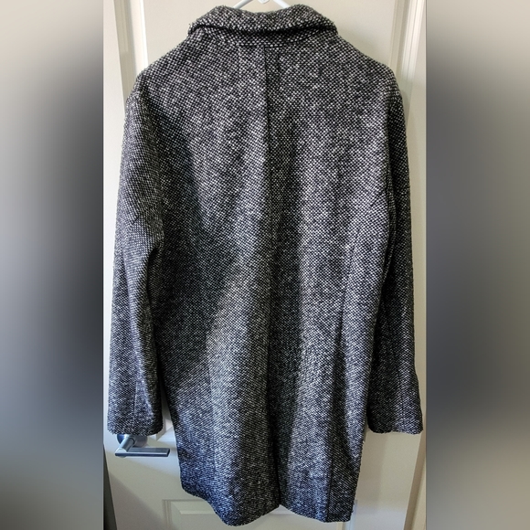 Zara Coat - Picture 2 of 5